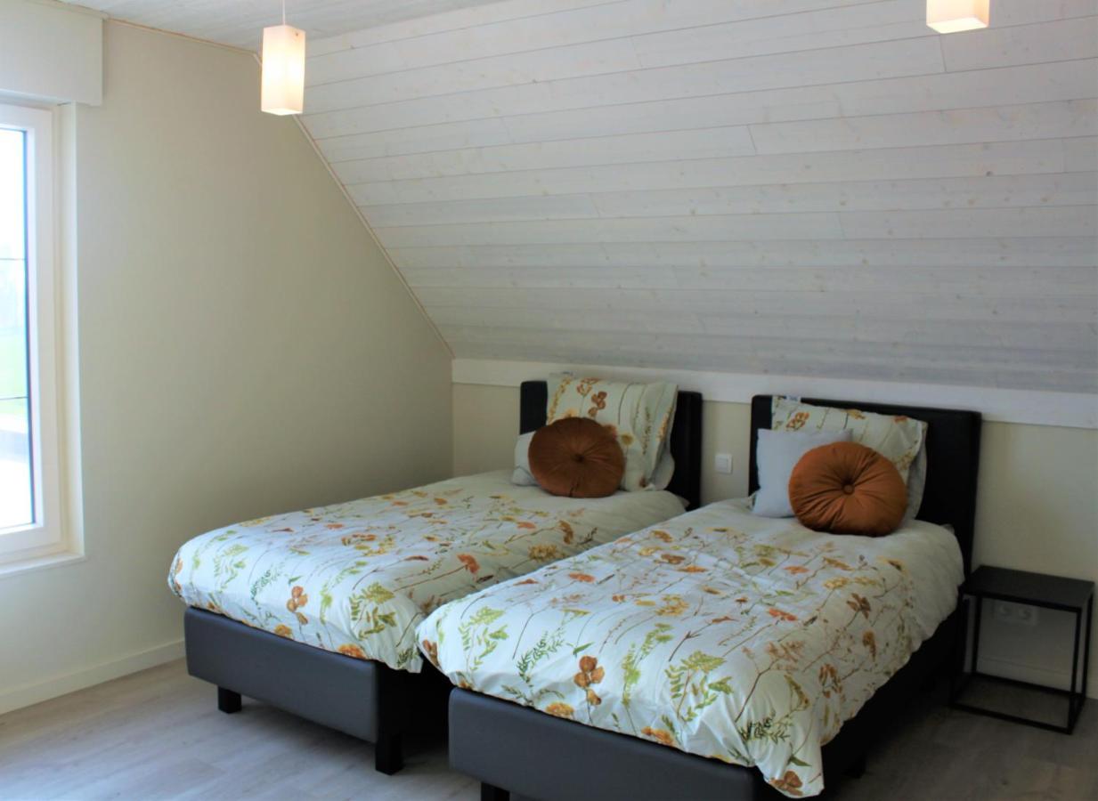 Bibi'S Boerderij Bed and Breakfast Veurne Eksteriør billede