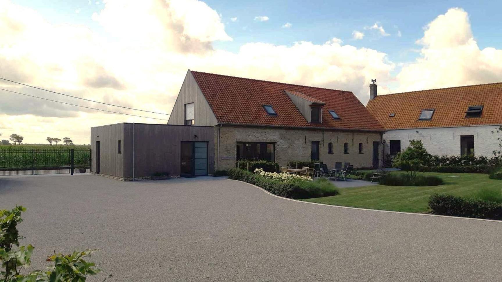 Bibi'S Boerderij Bed and Breakfast Veurne Eksteriør billede